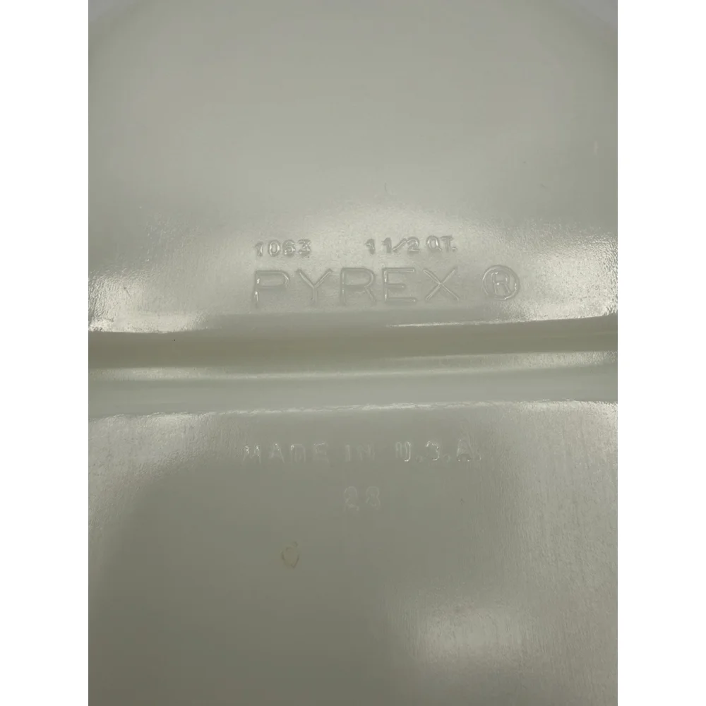 Vintage Pyrex 1063 Divided Casserole Dish 1.5 Qt Milk Glass White USA